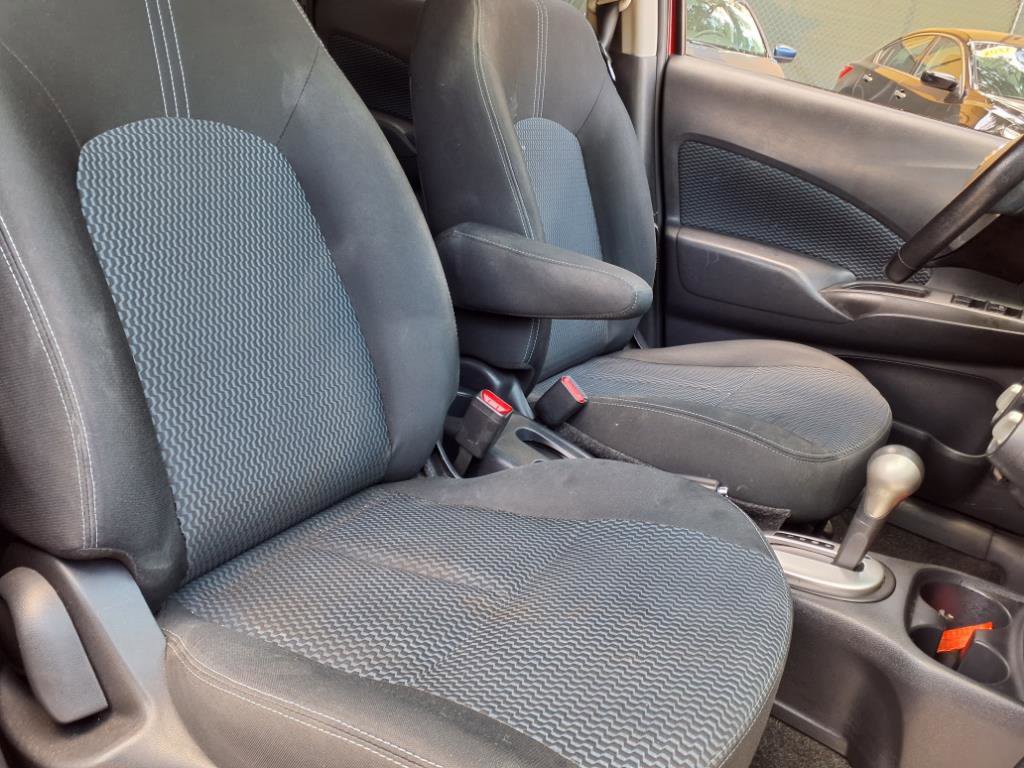 Used 2014 Nissan Versa Note SV image 27