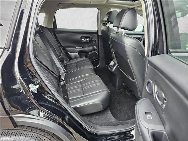 Used 2024 Honda HR-V EX-L image 11