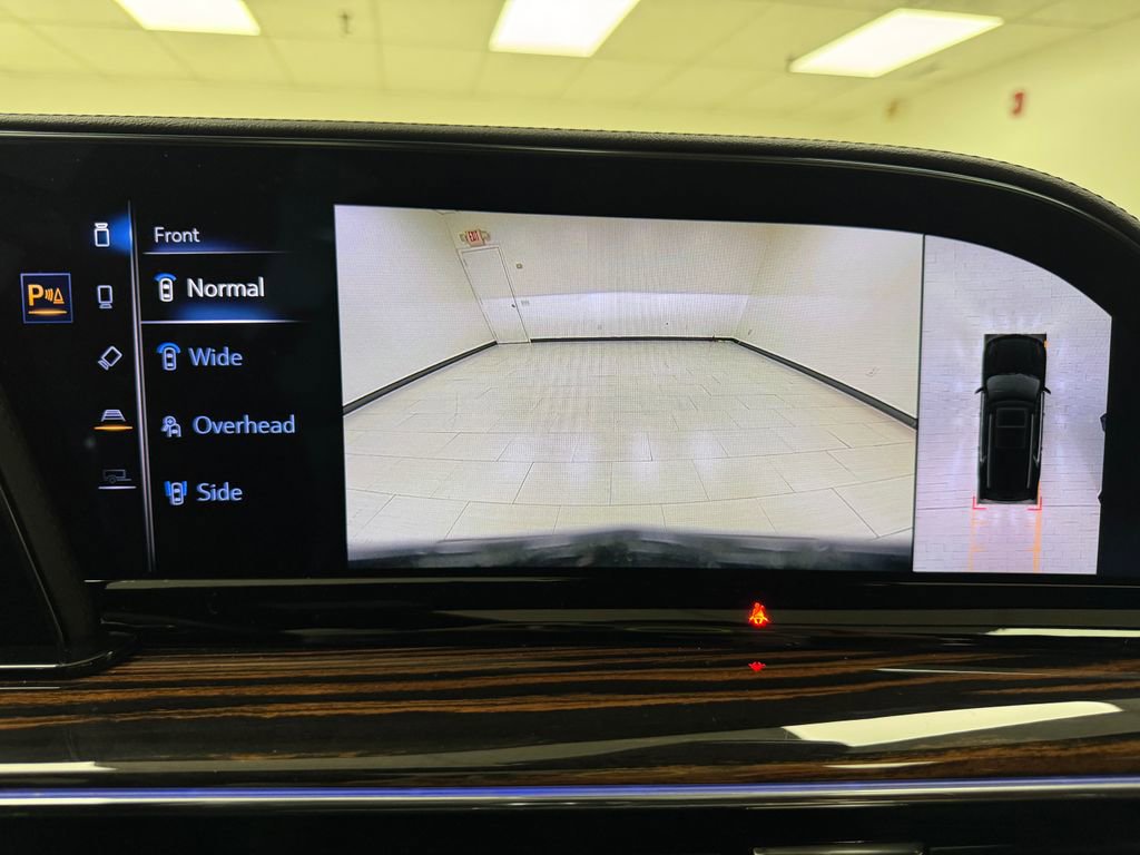 Used 2024 Cadillac Escalade ESV Premium Luxury image 24