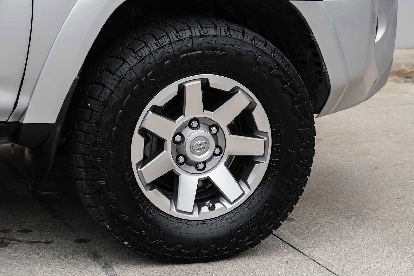Used 2015 Toyota 4Runner Trail AWD/4WD image 56