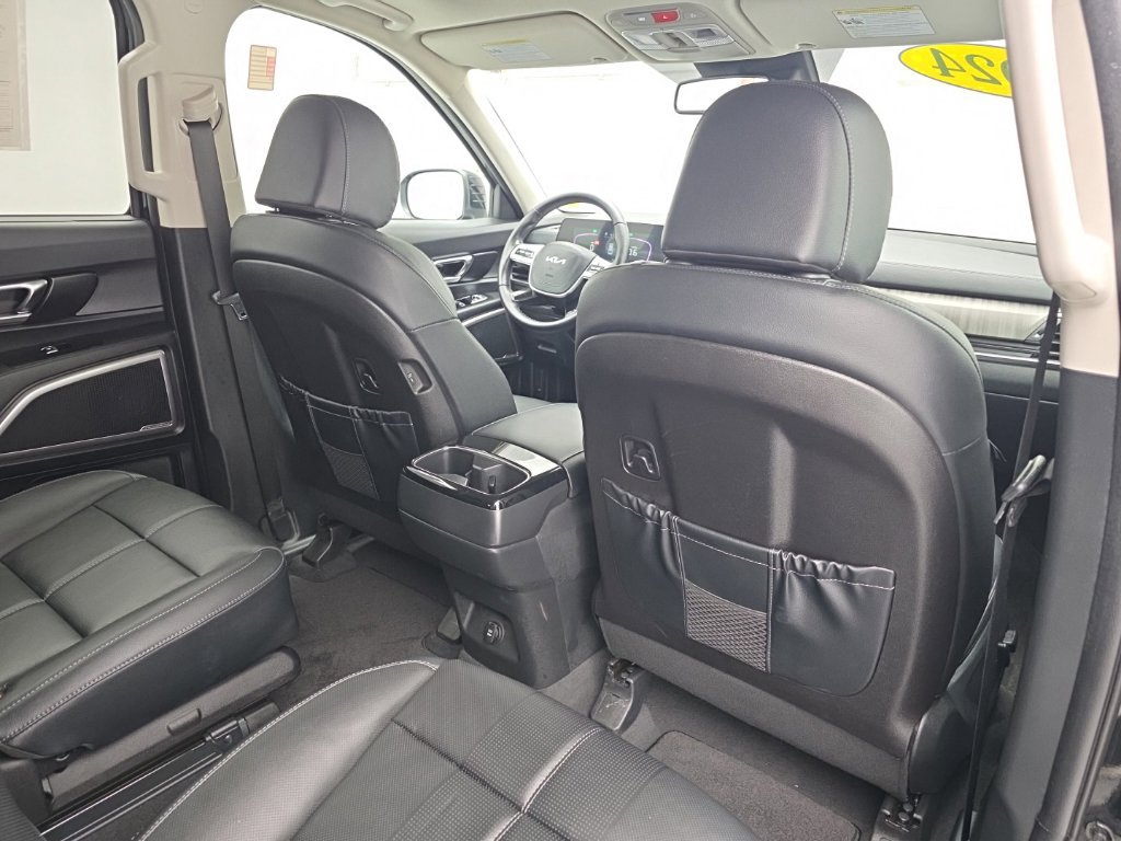 Used 2024 Kia Telluride EX w/ EX Captain's Chair Package AWD/4WD image 49