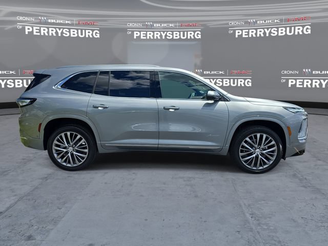 New 2026 Buick Enclave Avenir w/ Super Cruise Package AWD/4WD image 9