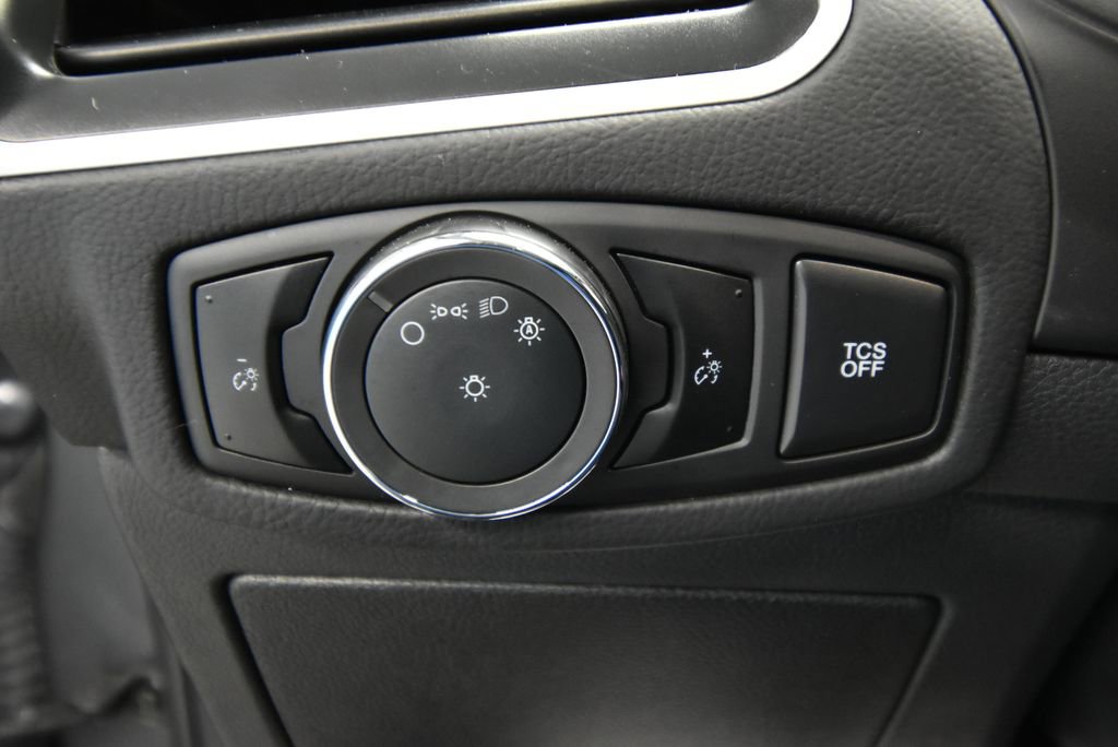 Used 2024 Ford Edge SE AWD/4WD image 7