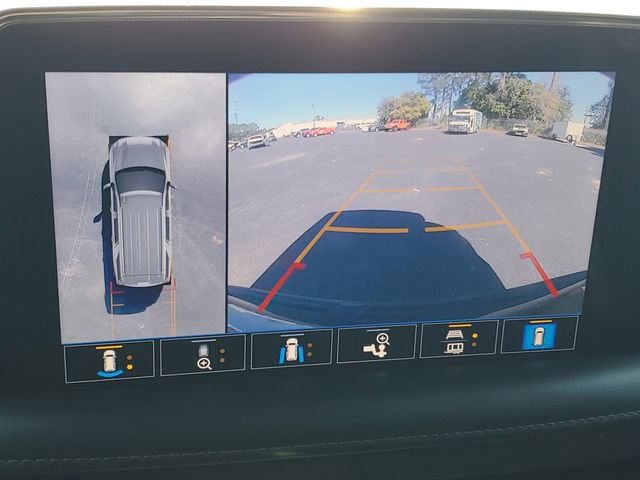 Used 2021 Chevrolet Suburban Z71 w/ Z71 Off-Road Package image 29