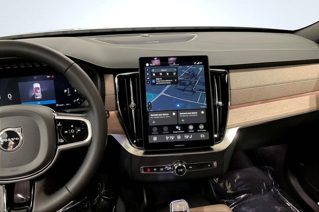 New 2026 Volvo XC90 B6 Plus w/ Protection Package image 7