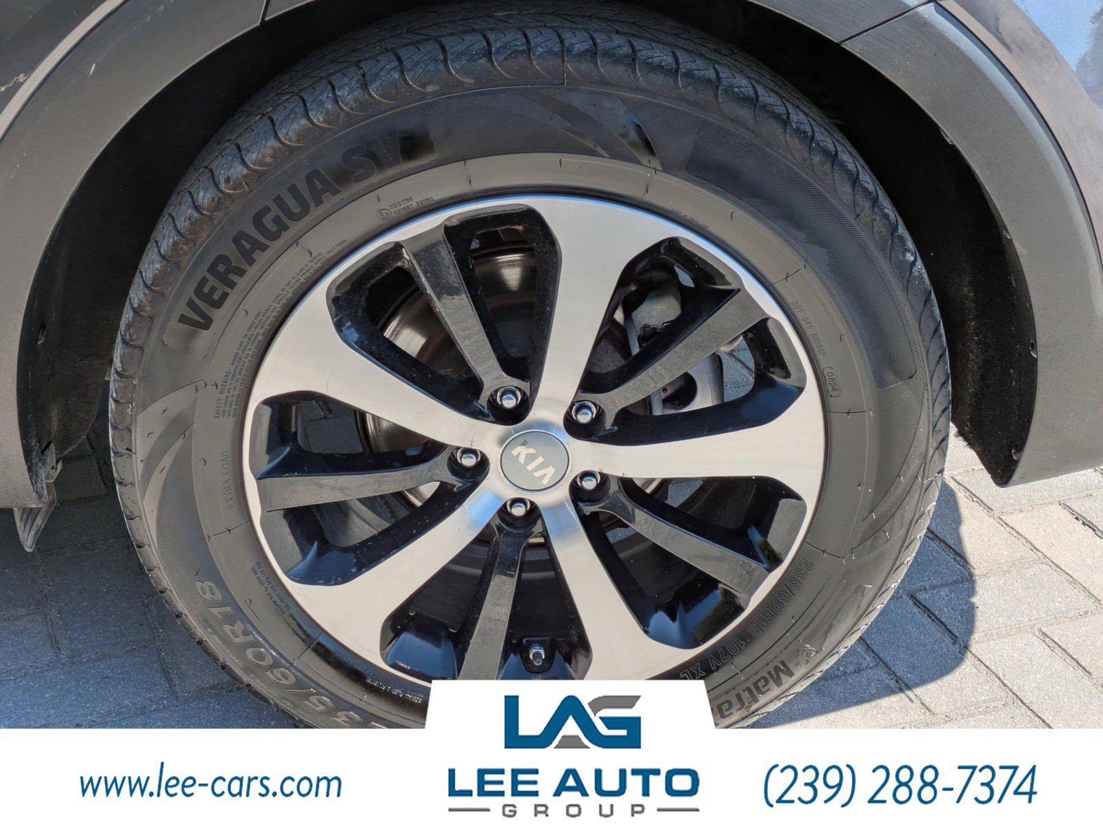 Used 2018 Kia Sorento EX image 9