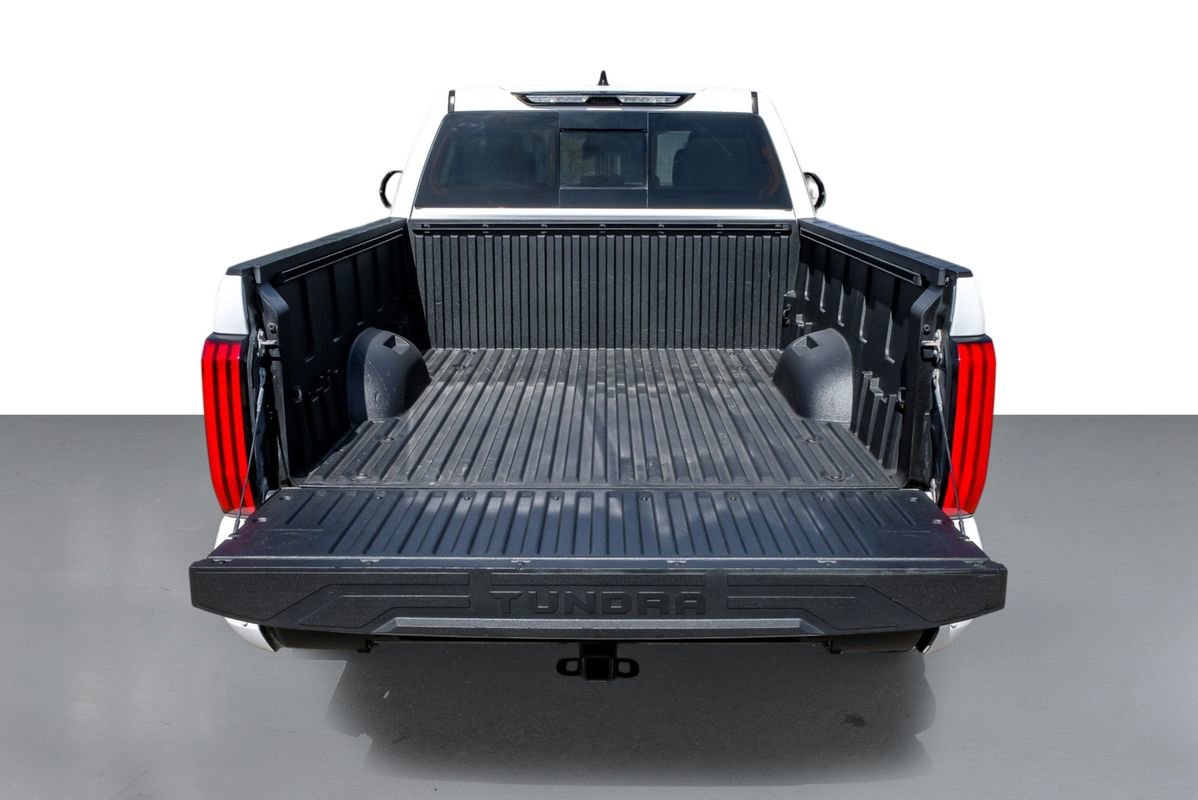 Used 2022 Toyota Tundra SR5 w/ SR5 Convenience Package image 59