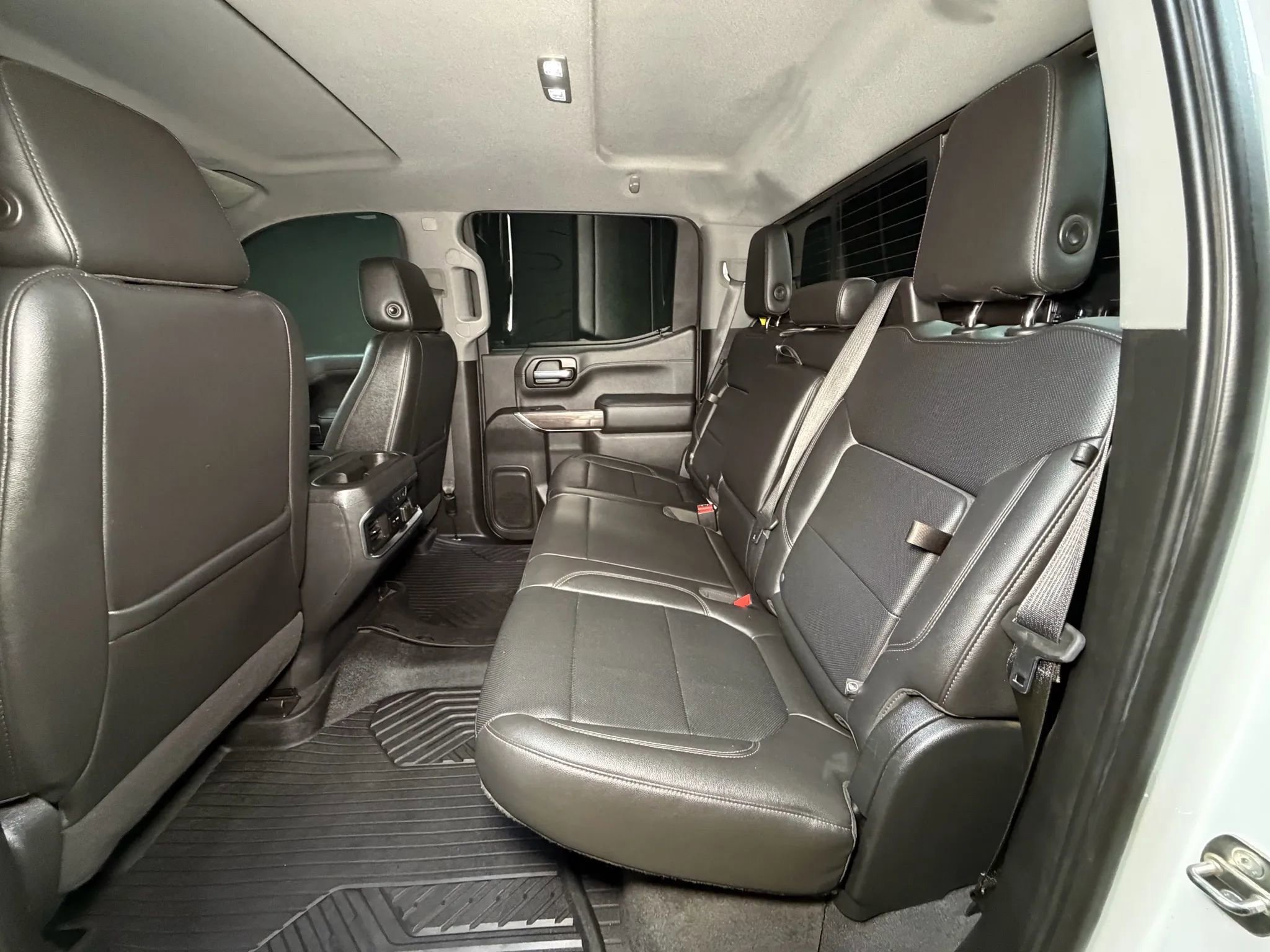 Used 2020 Chevrolet Silverado 1500 LTZ image 21