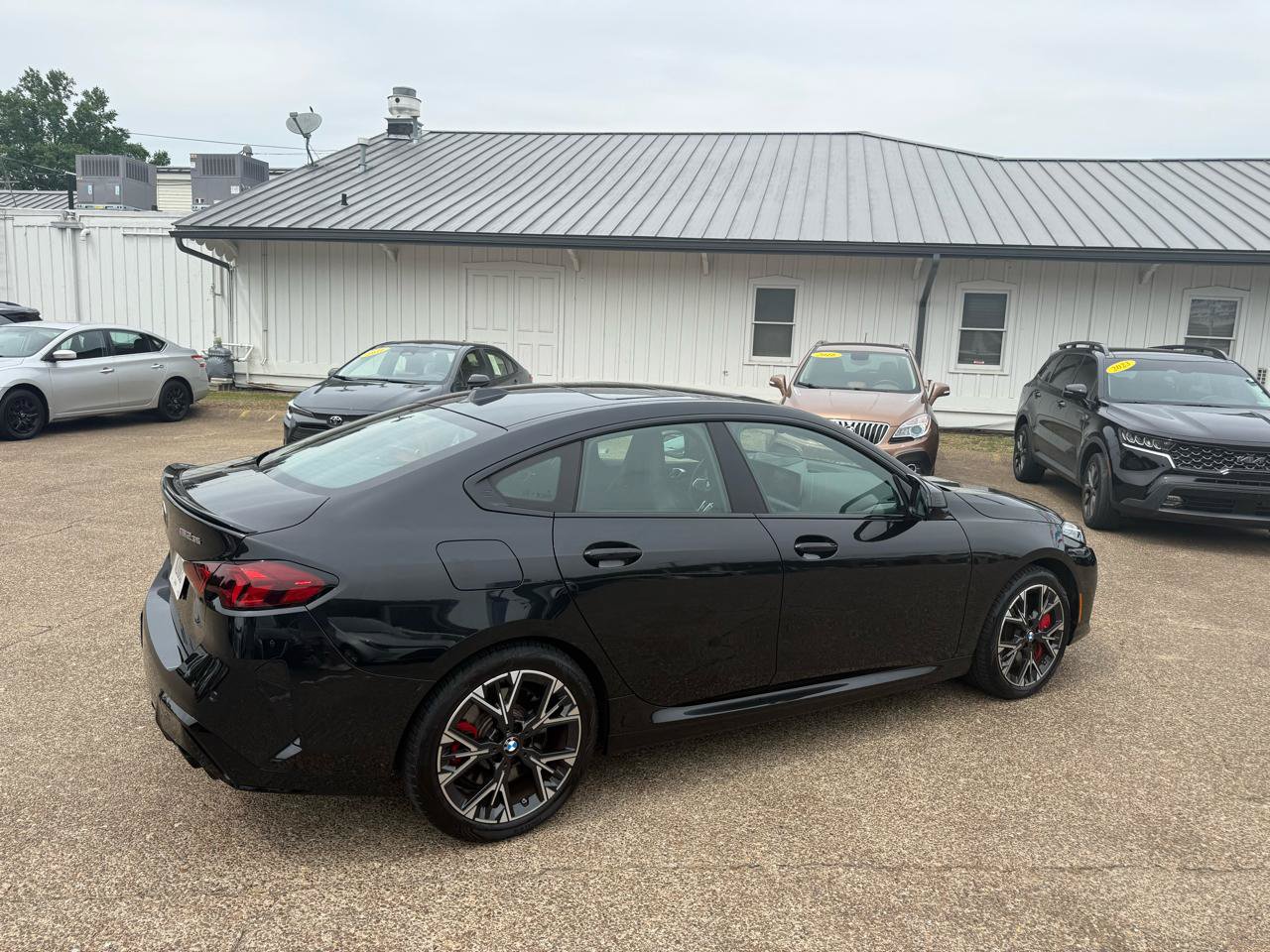 Used 2025 BMW M235i xDrive w/ Premium Package AWD/4WD image 5