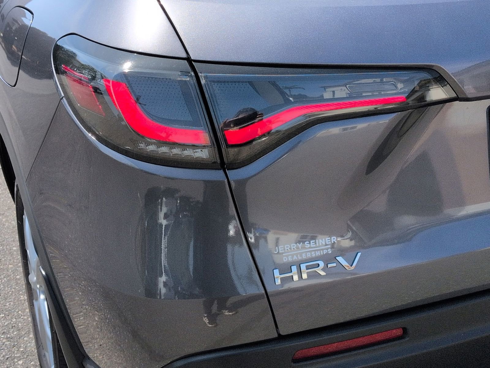 Used 2024 Honda HR-V LX image 13