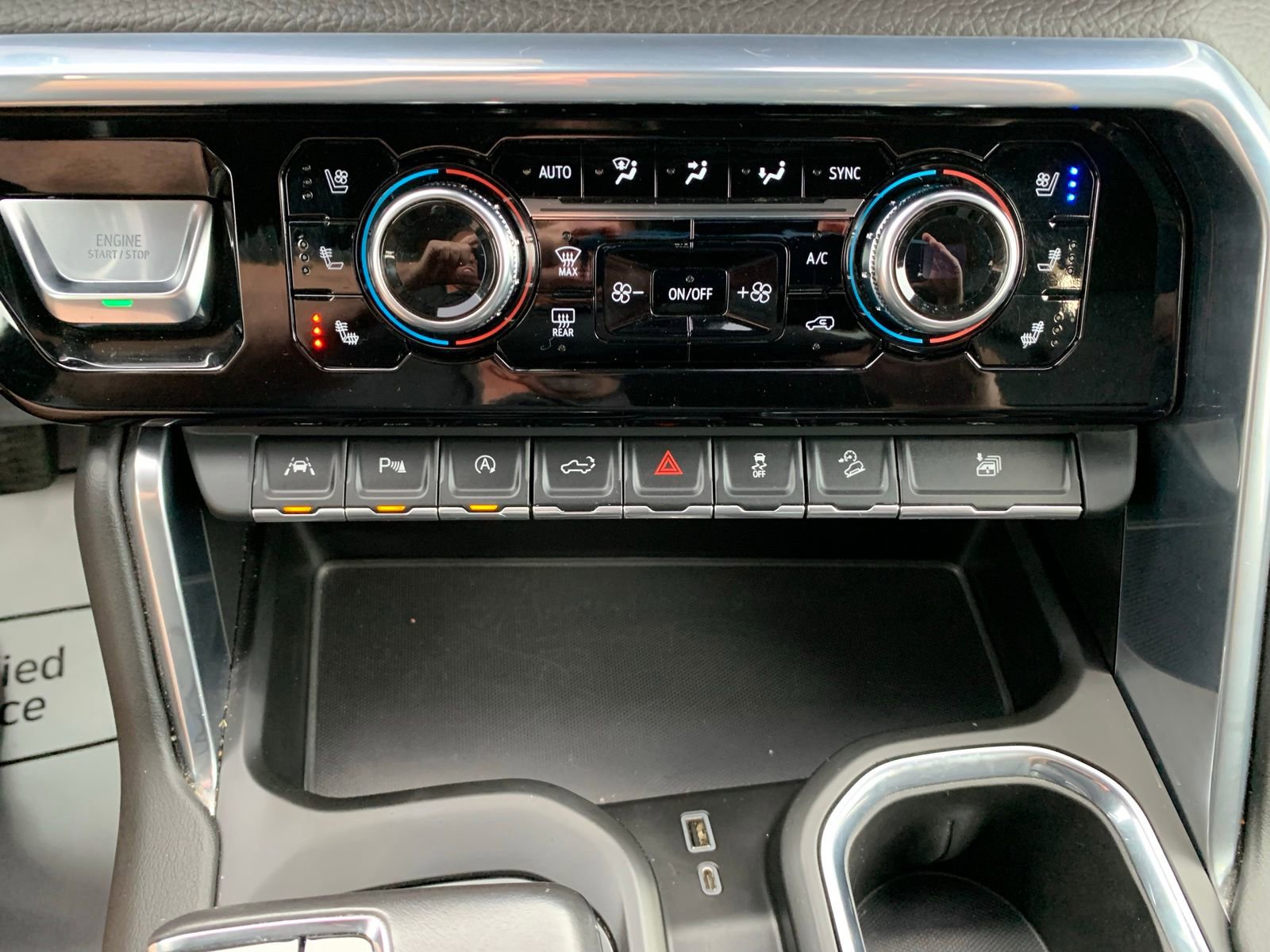 Used 2022 GMC Sierra 1500 Denali image 28