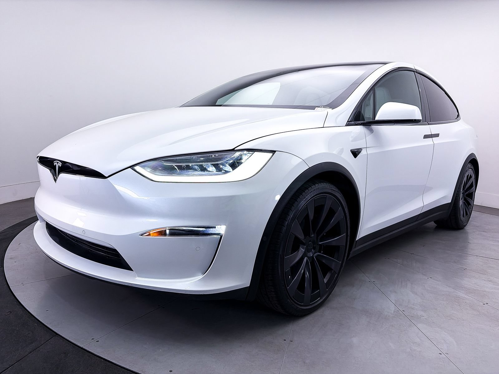 Used 2022 Tesla Model X AWD/4WD image 18