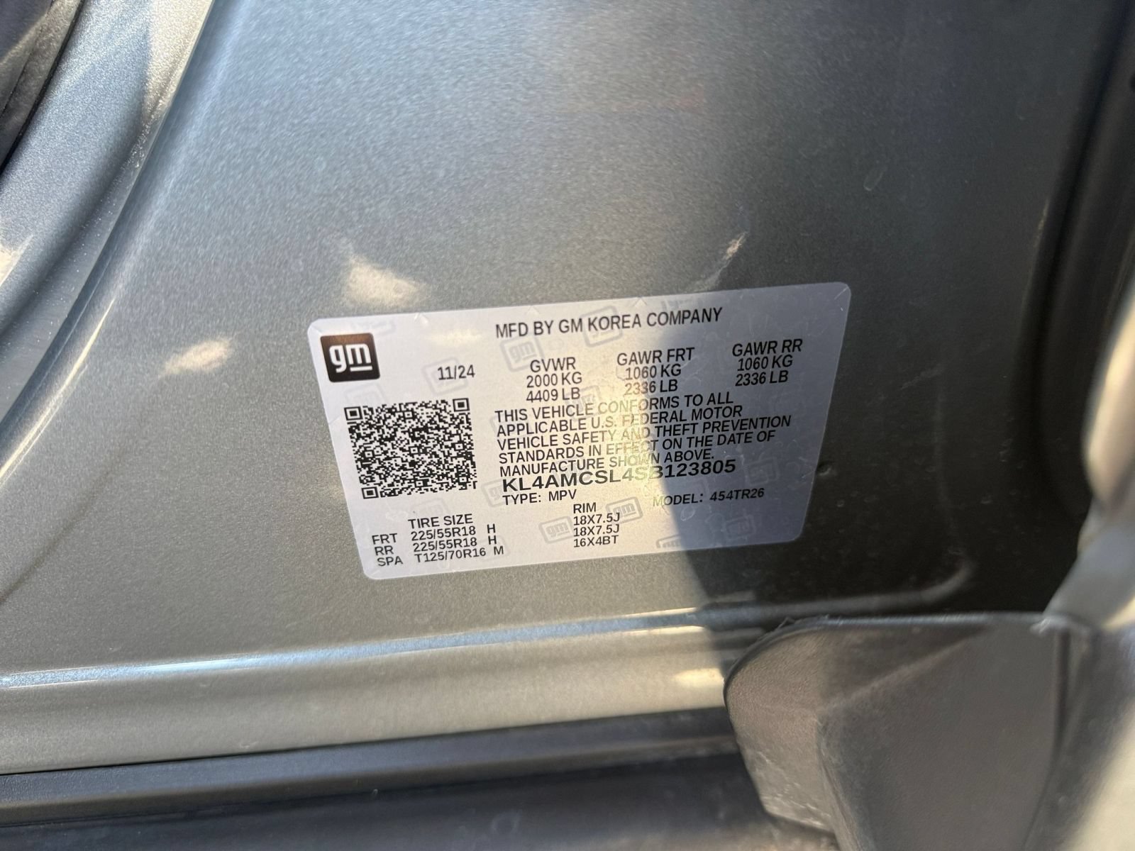 Used 2025 Buick Encore GX Preferred AWD/4WD image 25