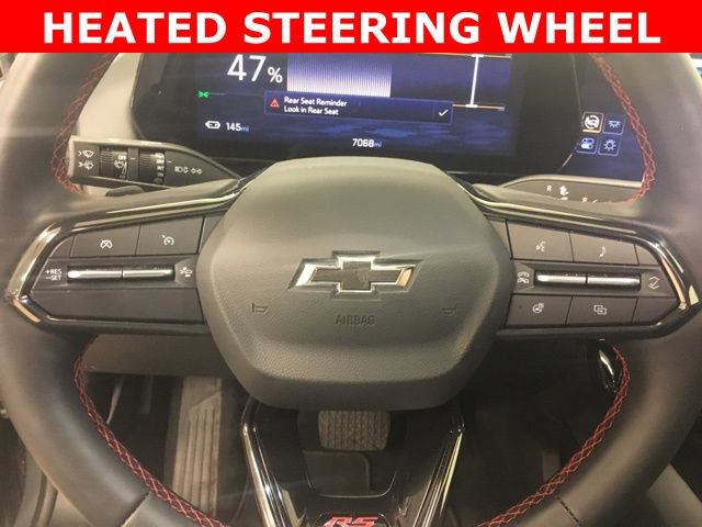 Used 2024 Chevrolet Equinox EV RS FWD image 28