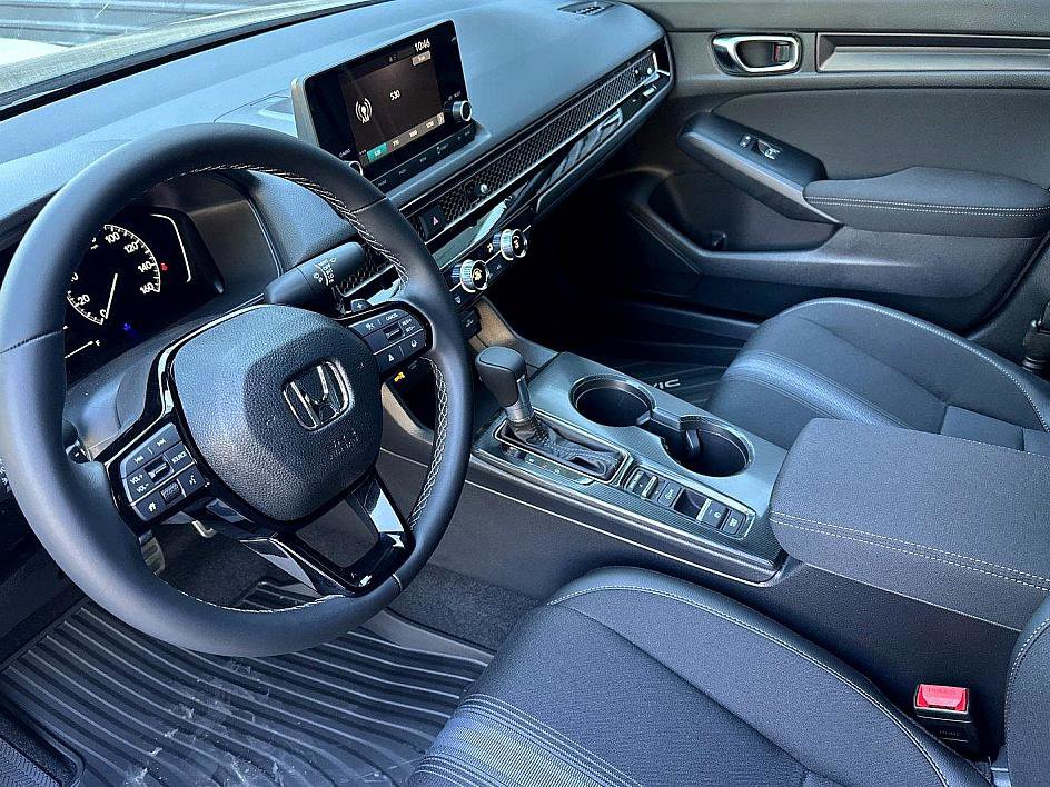 New 2026 Honda Civic Sport image 8