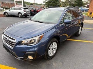 Used 2019 Subaru Outback 2.5i Premium AWD/4WD image 2