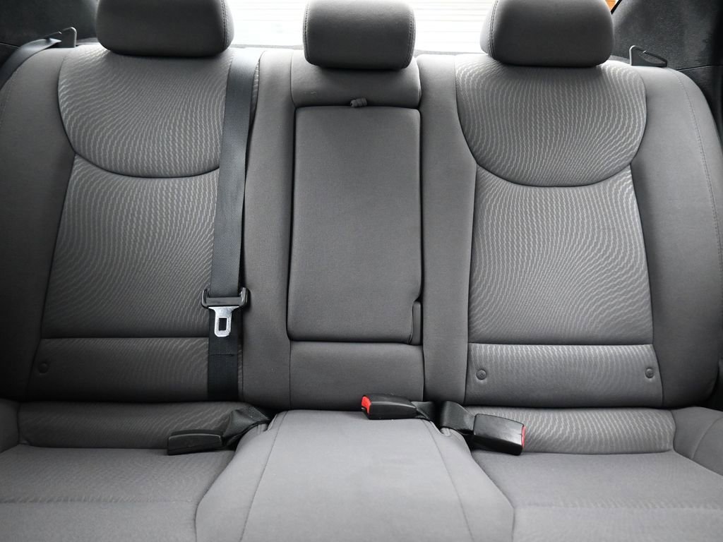 Used 2016 Hyundai Elantra SE w/ Option Group 02 image 24