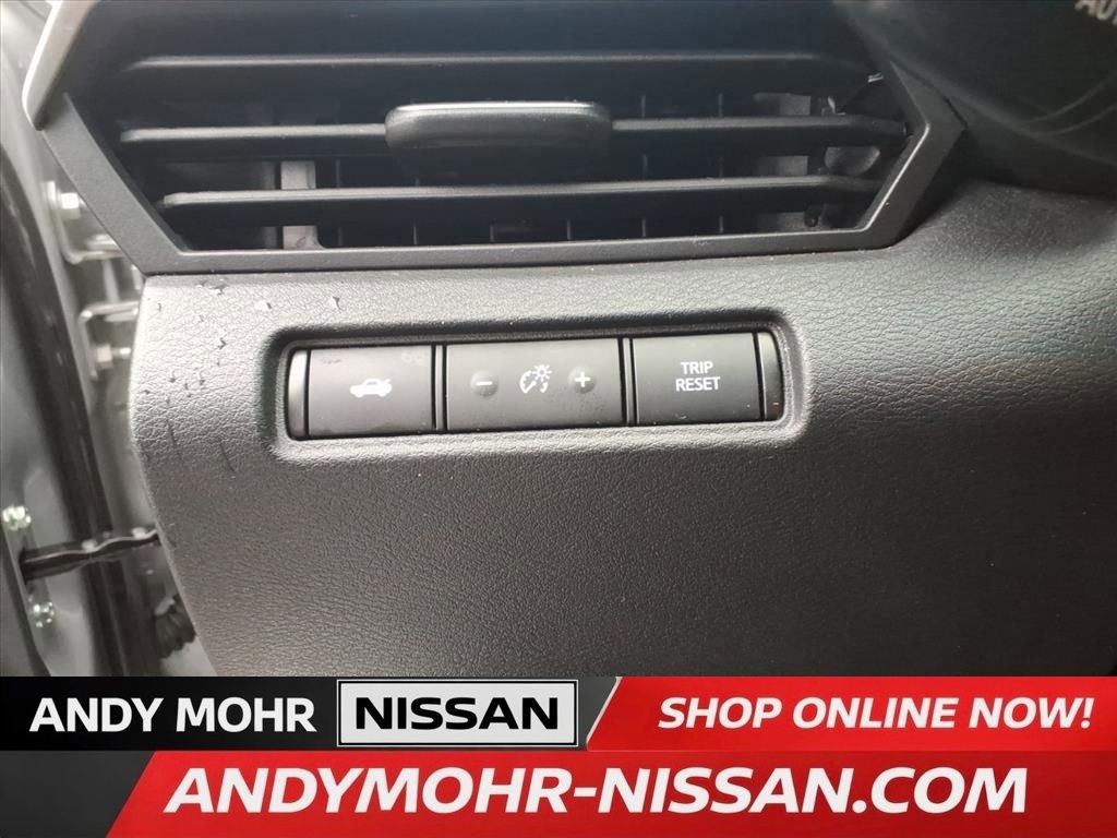 Used 2024 Nissan Altima 2.5 SR image 17