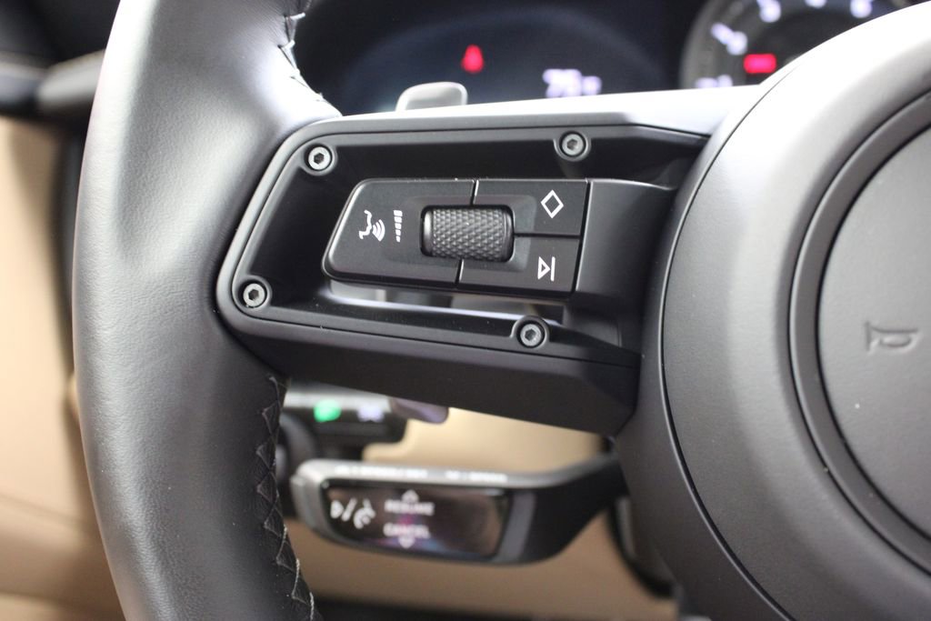 Certified 2024 Porsche 911 Carrera GTS image 32