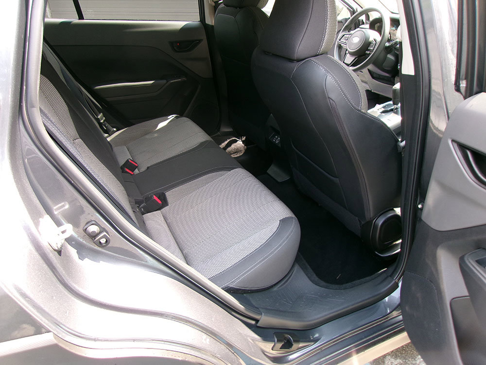 Used 2024 Subaru Crosstrek 2.0i Premium AWD/4WD image 11