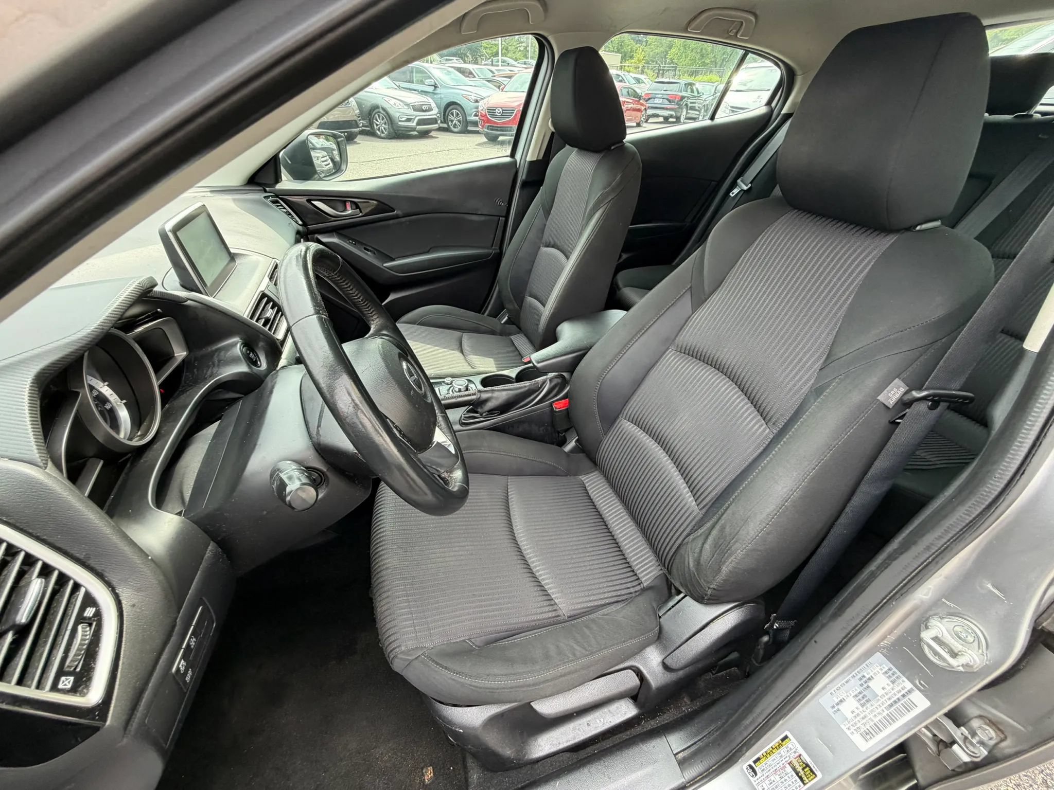 Used 2015 MAZDA MAZDA3 i Touring FWD image 14