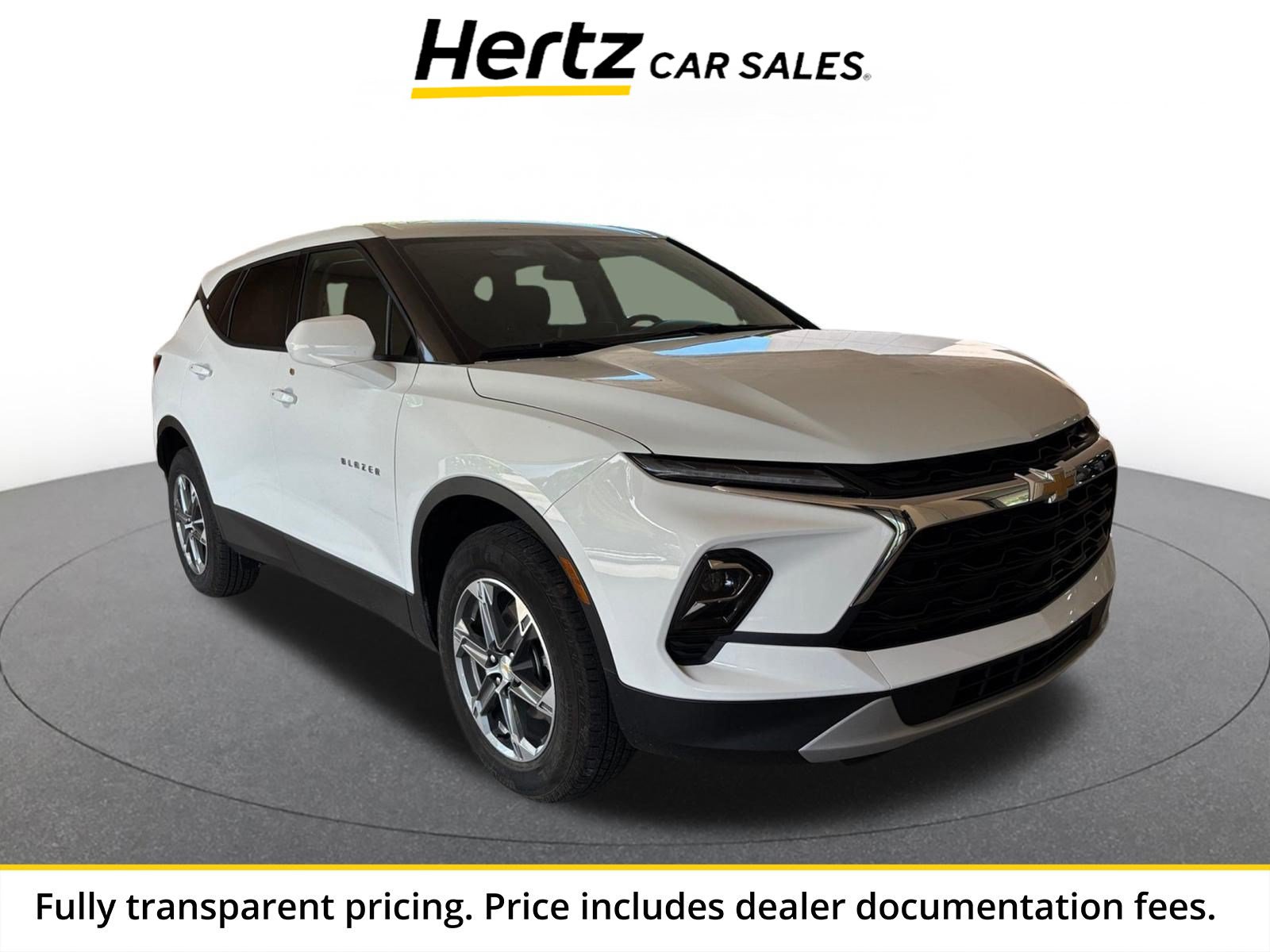 Used 2026 Chevrolet Blazer LT FWD image 1