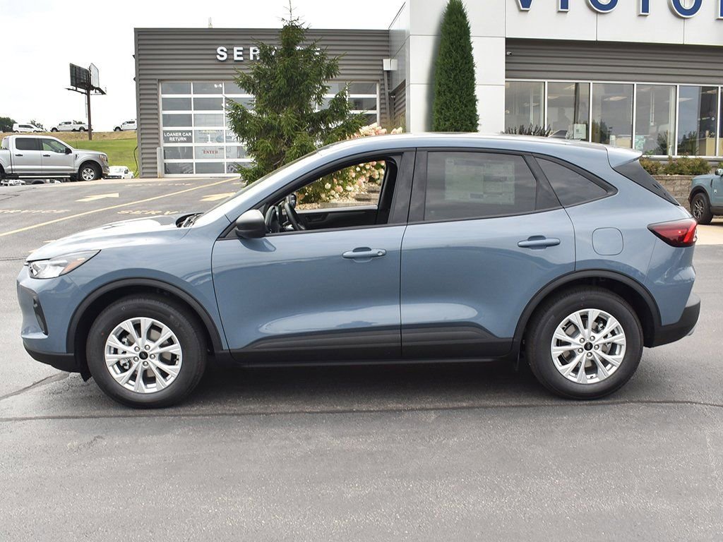 New 2025 Ford Escape Active w/ Tech Pack #1 image 2