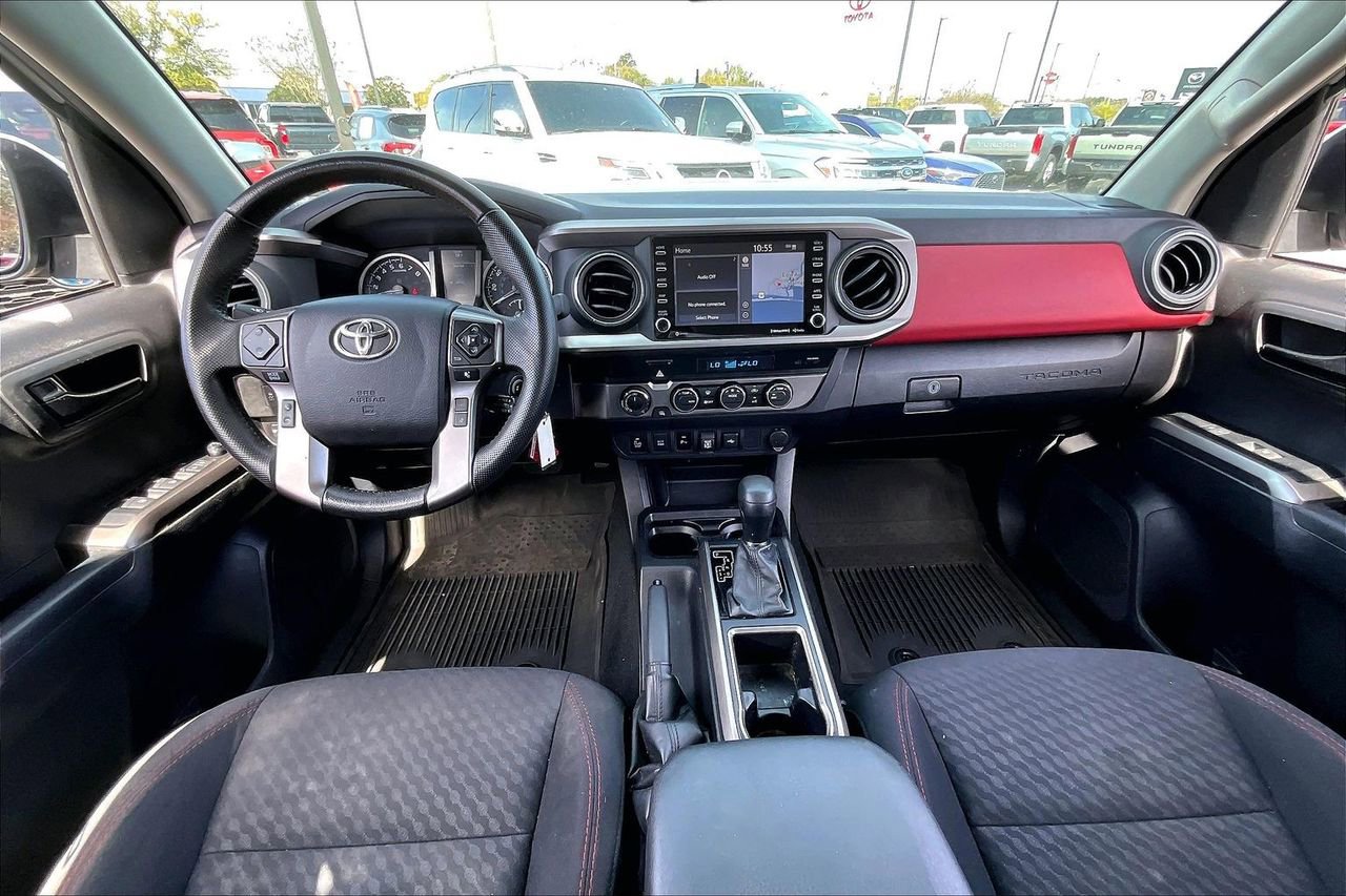 Used 2022 Toyota Tacoma SR5 image 7