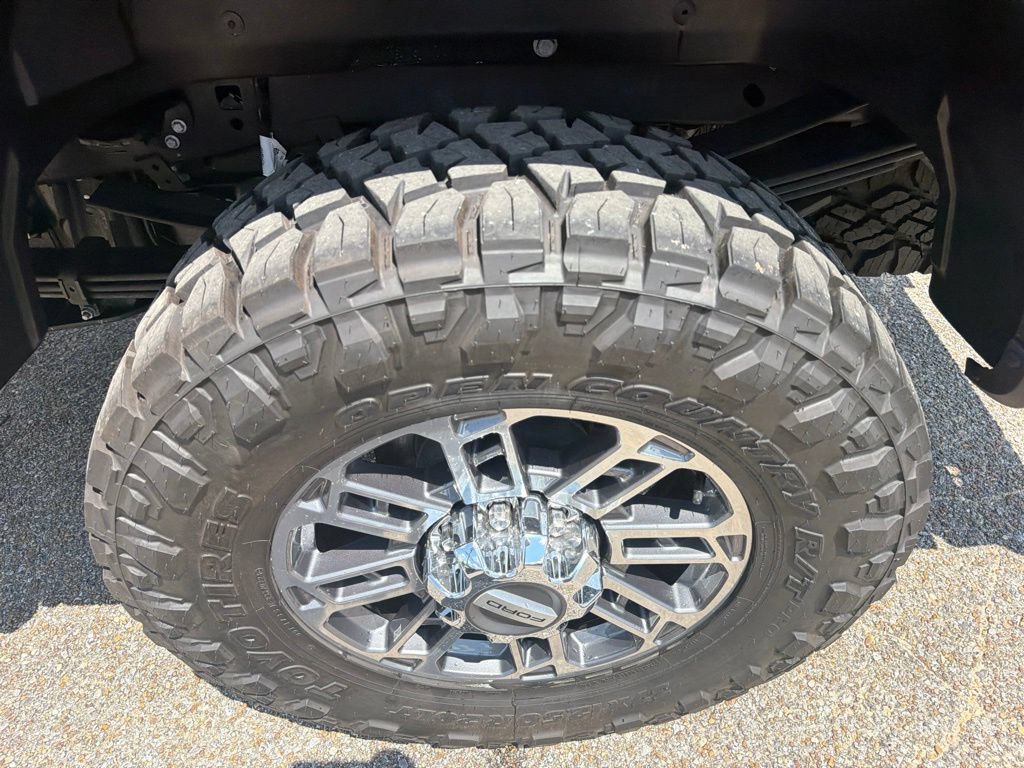 Used 2026 Ford F350 Platinum w/ Platinum Plus Package AWD/4WD image 12