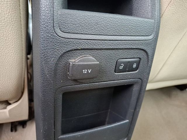 Used 2012 Volkswagen Jetta SE image 11