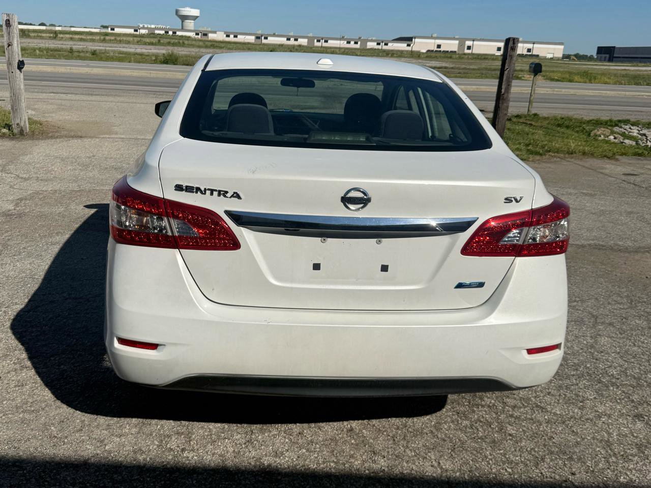 Used 2013 Nissan Sentra SV w/ Driver Pkg FWD image 3
