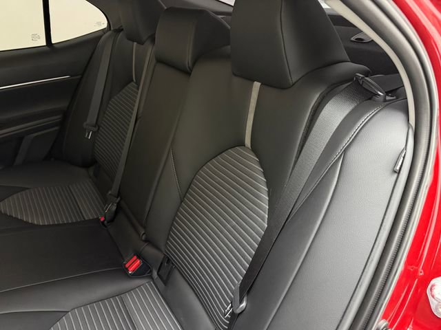 Used 2023 Toyota Camry SE w/ Convenience Package image 35