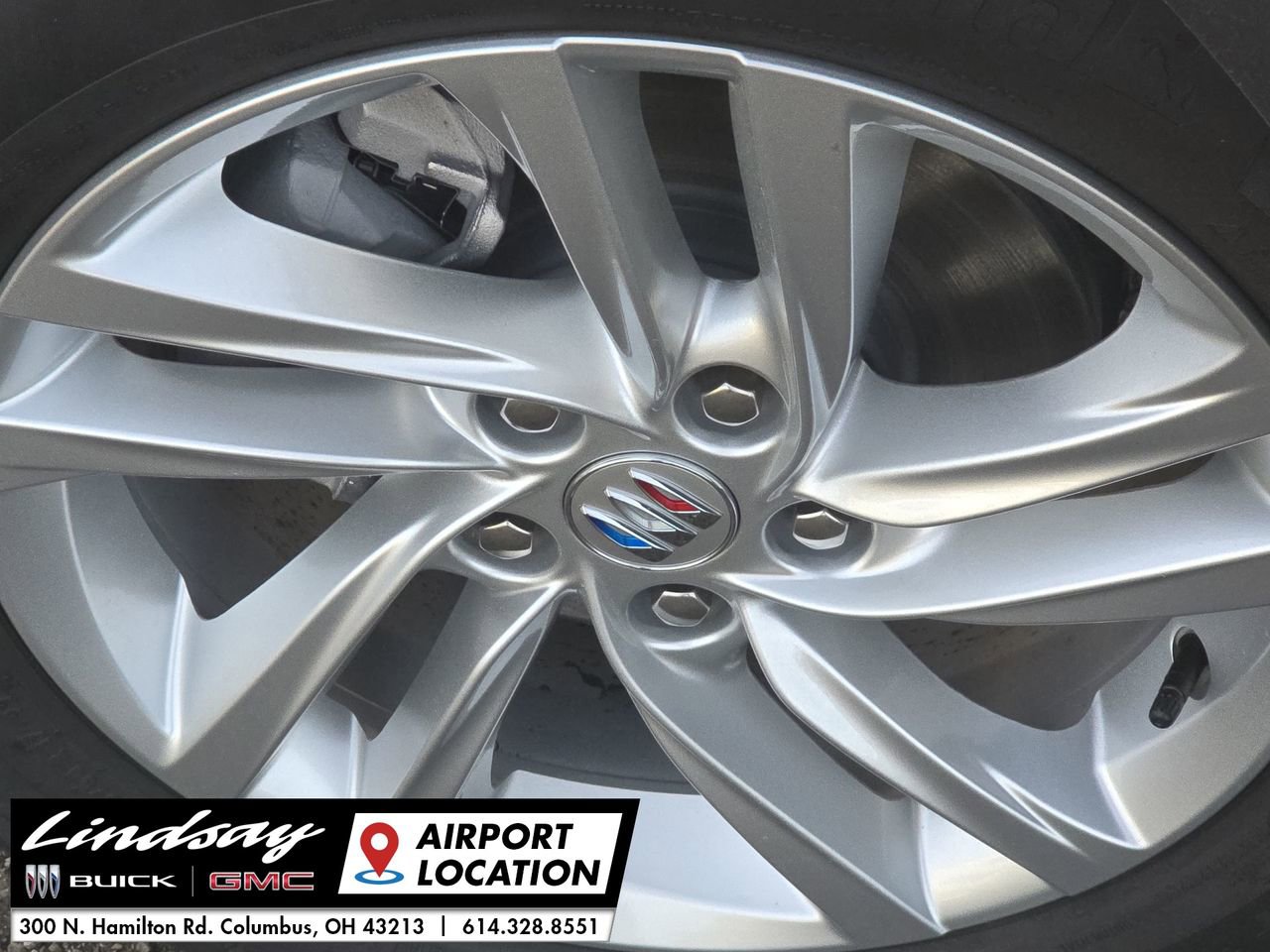 New 2026 Buick Envista Sport Touring w/ Convenience I Package FWD image 32