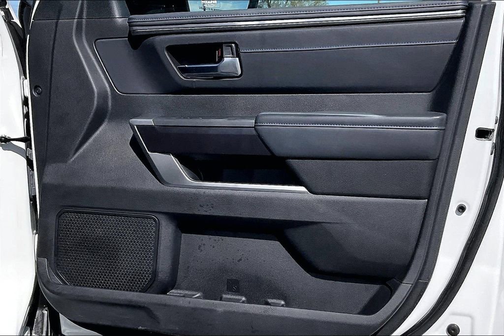 Used 2022 Toyota Tundra Platinum image 29
