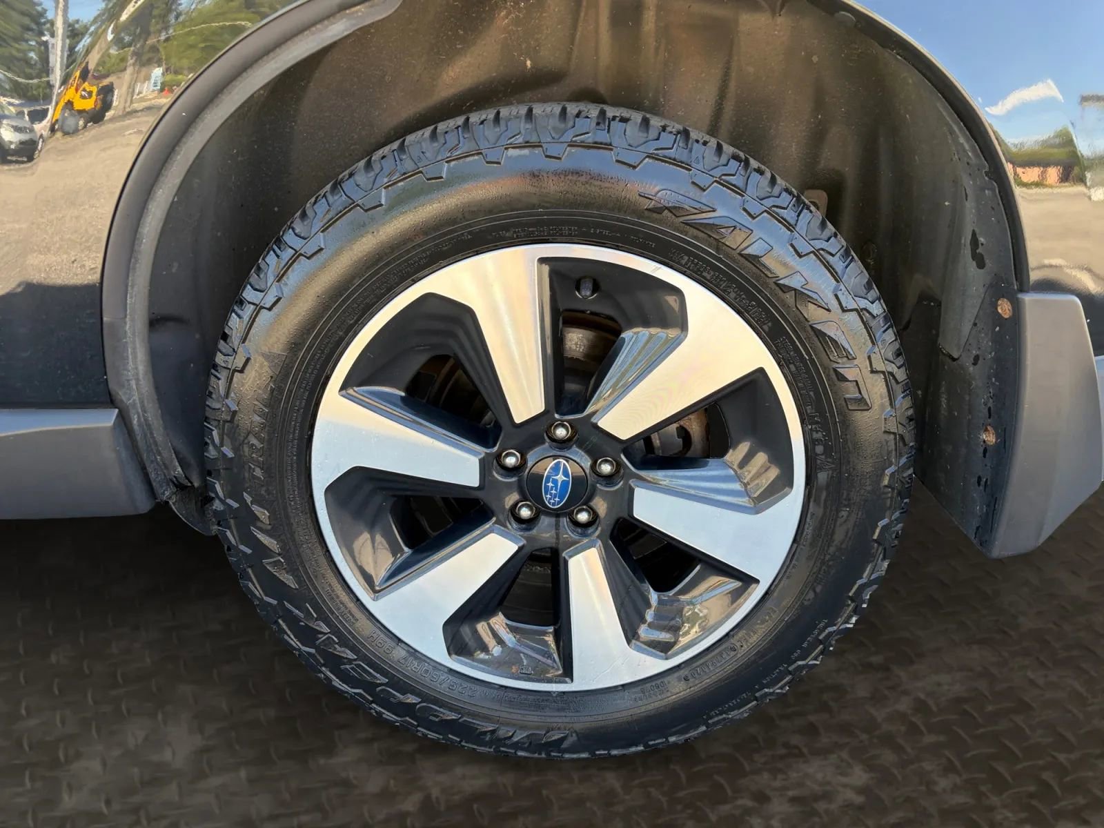 Used 2018 Subaru Forester 2.5i Limited AWD/4WD image 38