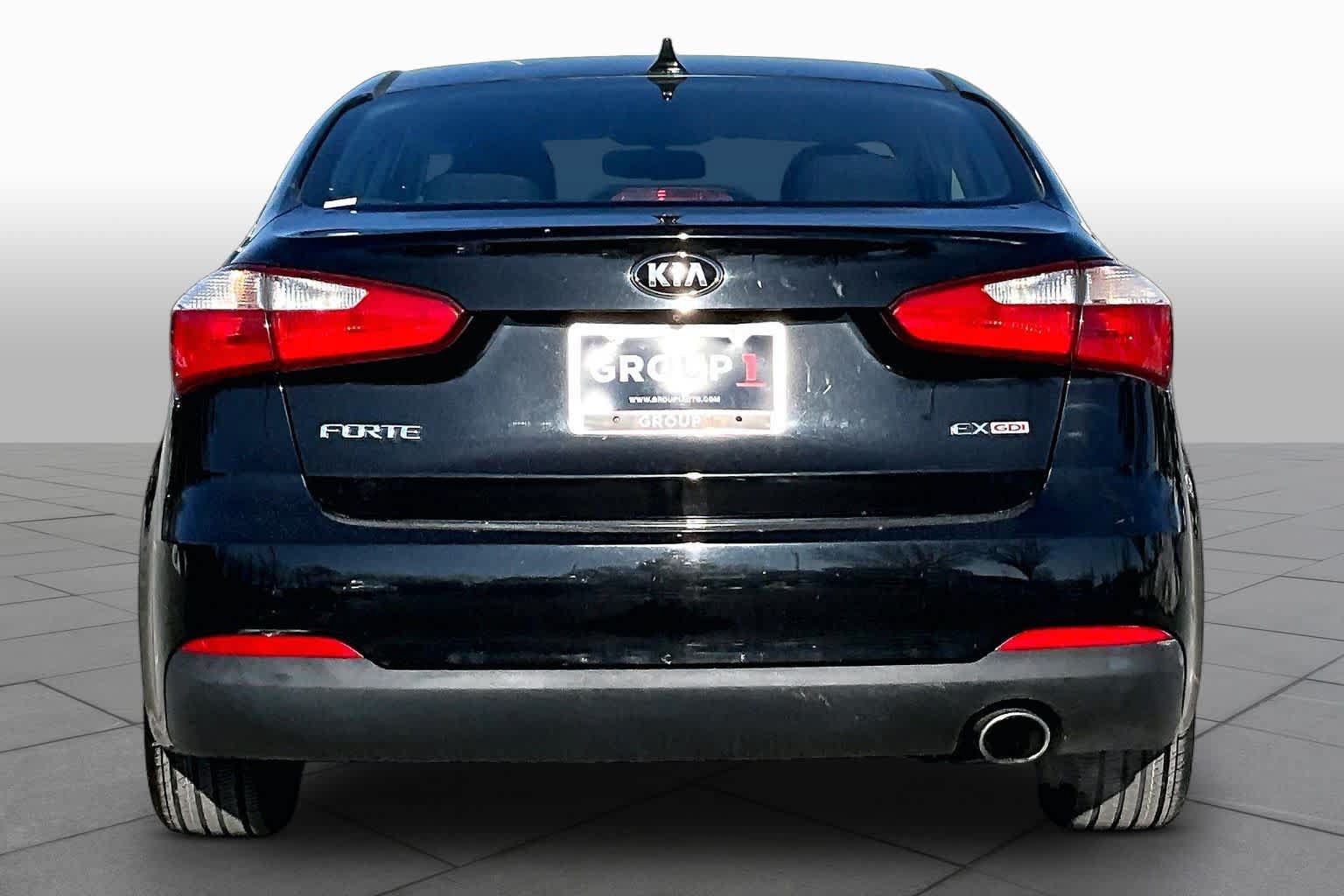 Used 2016 Kia Forte EX FWD image 8