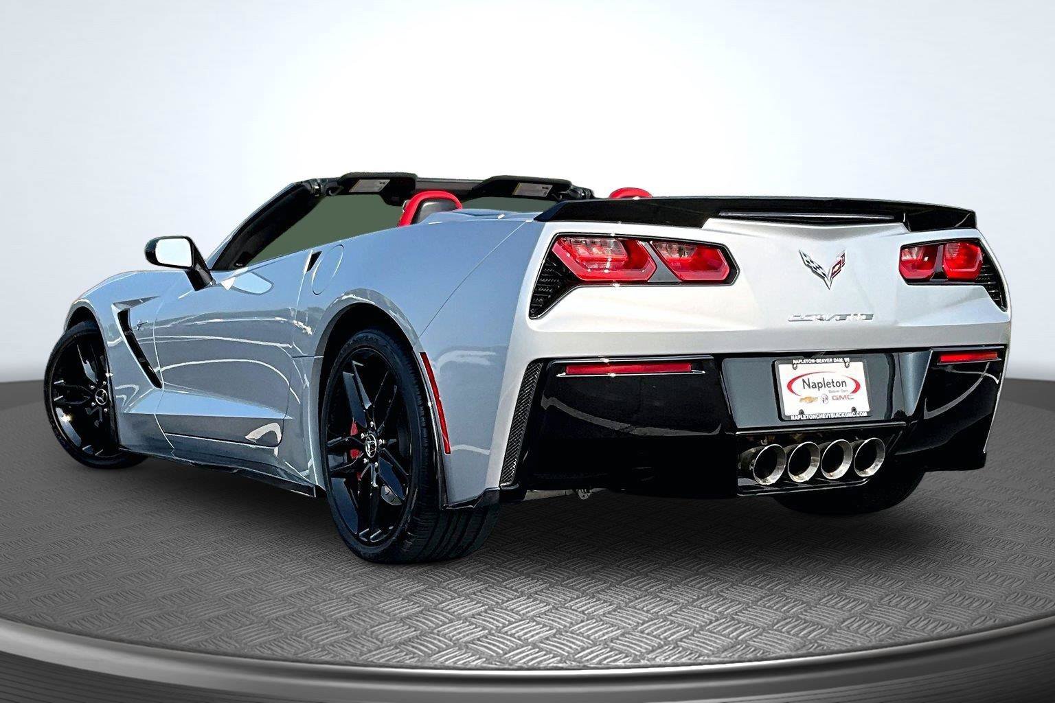 Used 2014 Chevrolet Corvette Stingray Convertible w/ 3LT Preferred Equipment Group RWD image 14
