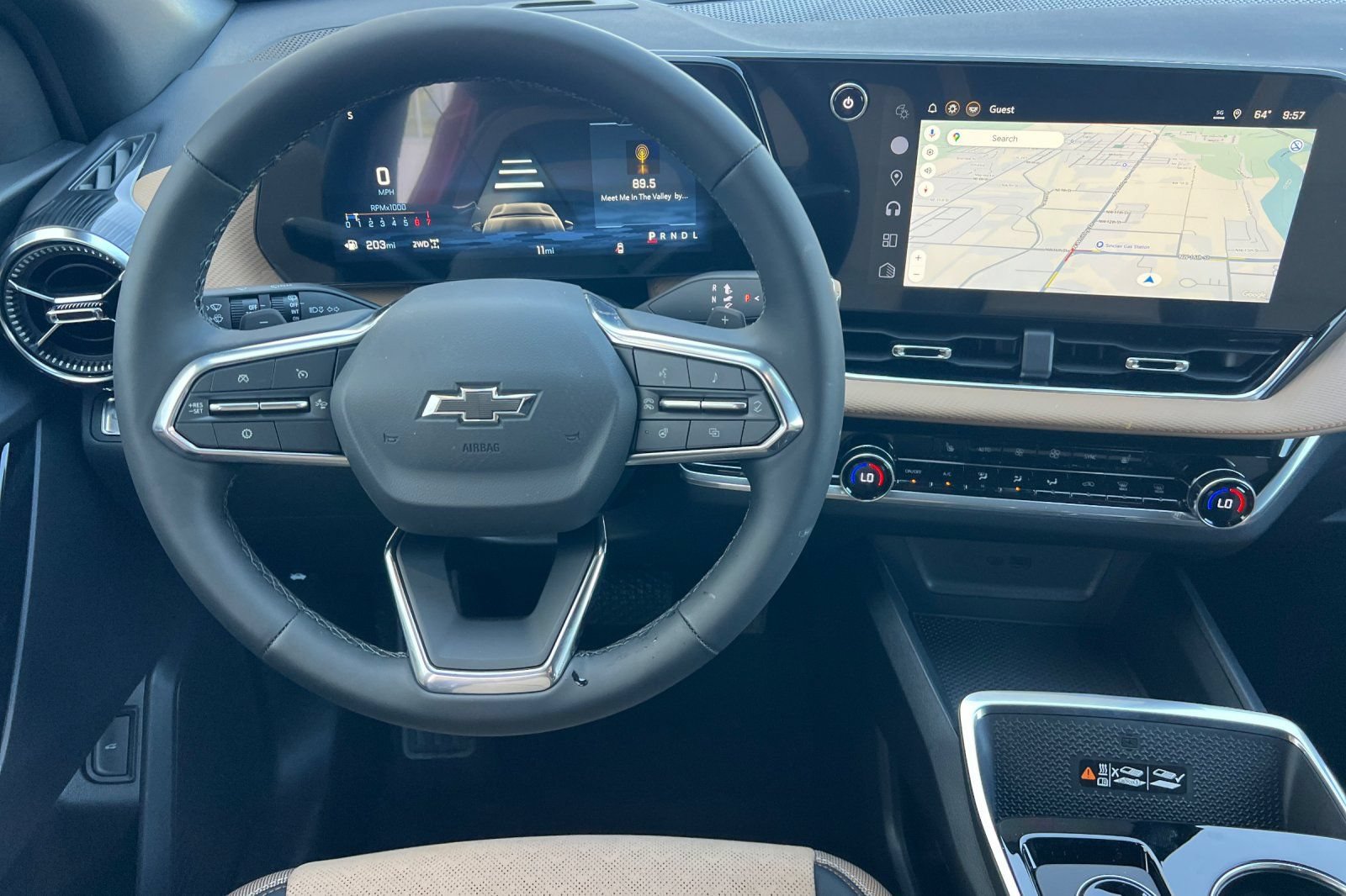 New 2026 Chevrolet Equinox ACTIV AWD/4WD image 11