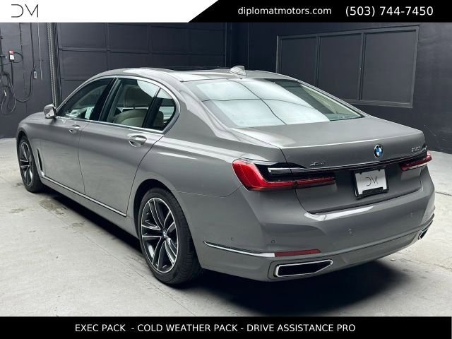 Used 2020 BMW 750i xDrive w/ Executive Package AWD/4WD image 5