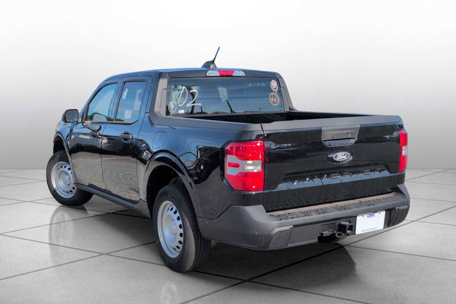 New 2025 Ford Maverick XL w/ Equipment Group 102A image 13