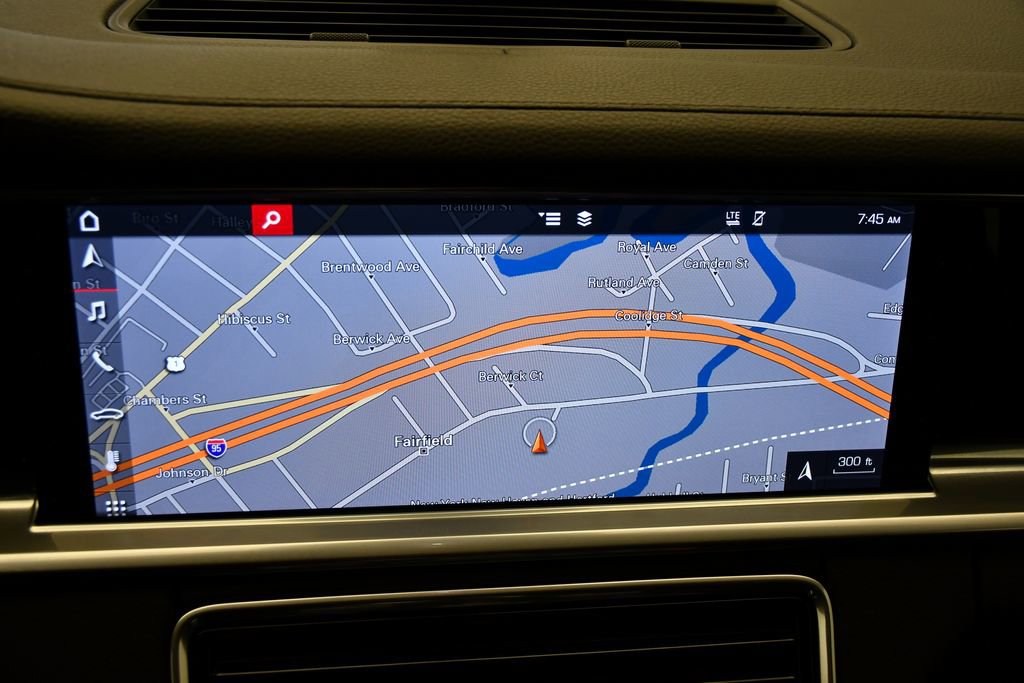 Used 2020 Porsche Panamera 4 image 28