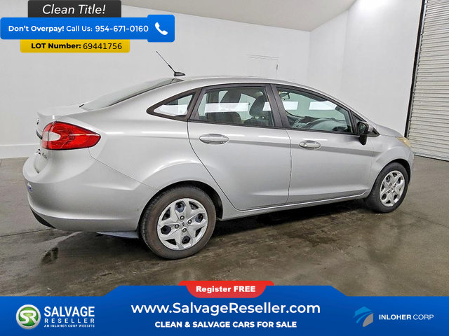 Used 2013 Ford Fiesta S FWD image 4