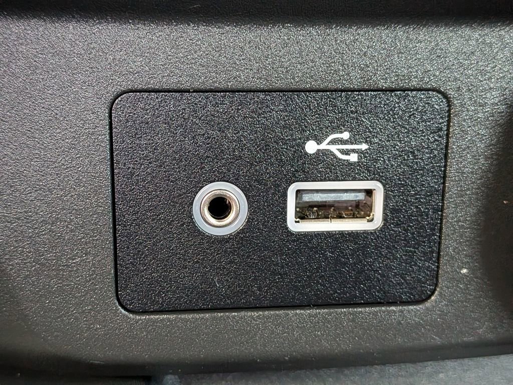 Used 2022 Nissan Rogue Sport SL w/ Premium Package image 24