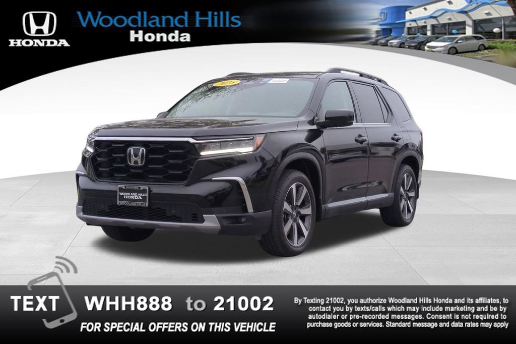 Certified 2025 Honda Pilot Touring
