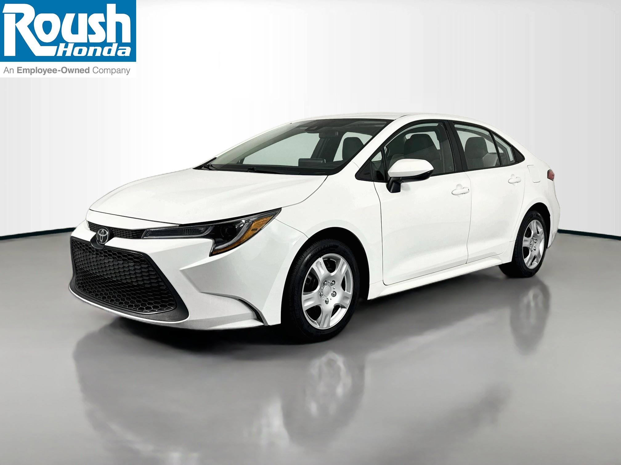 Used 2020 Toyota Corolla LE FWD video 1