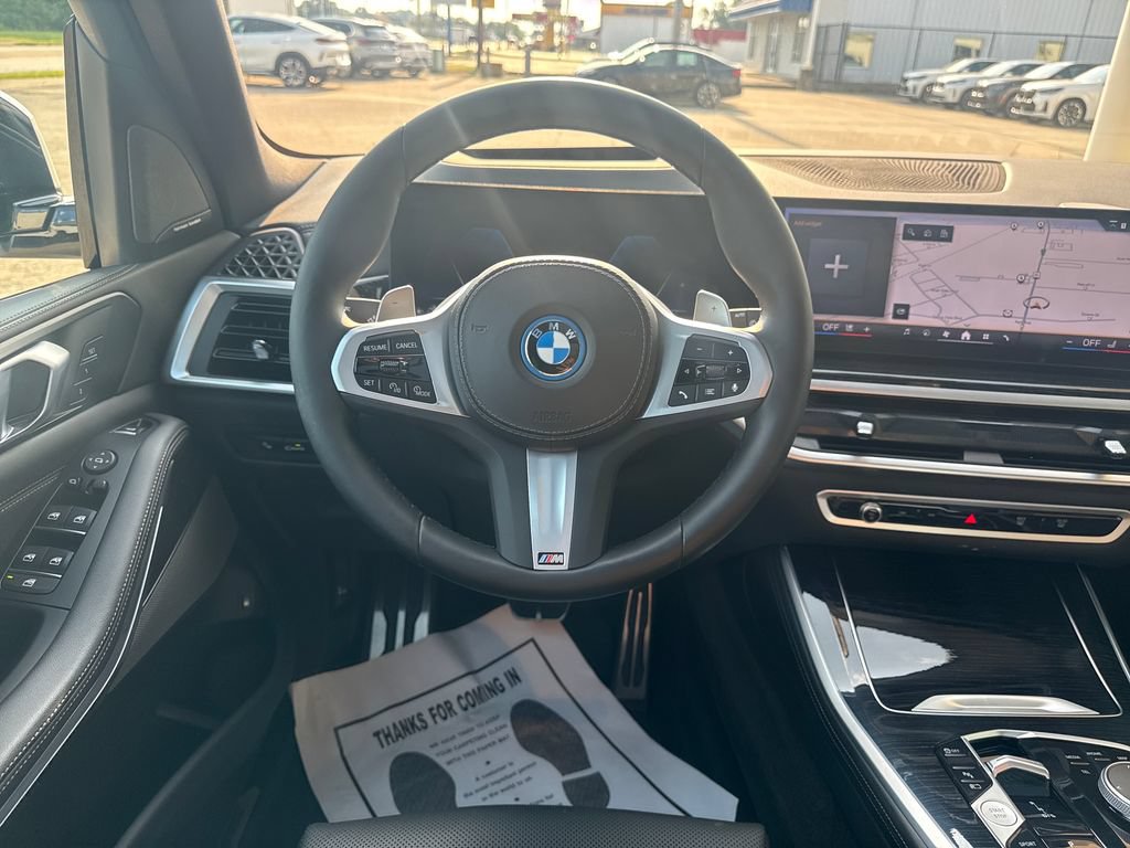 Used 2024 BMW X5 xDrive50e w/ M Sport Package AWD/4WD image 13