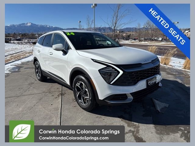 Used 2024 Kia Sportage LX image 1