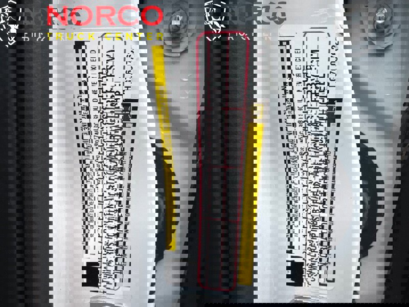 Used 2017 RAM 5500 SLT w/ Quick Order Package 29G SLT image 25