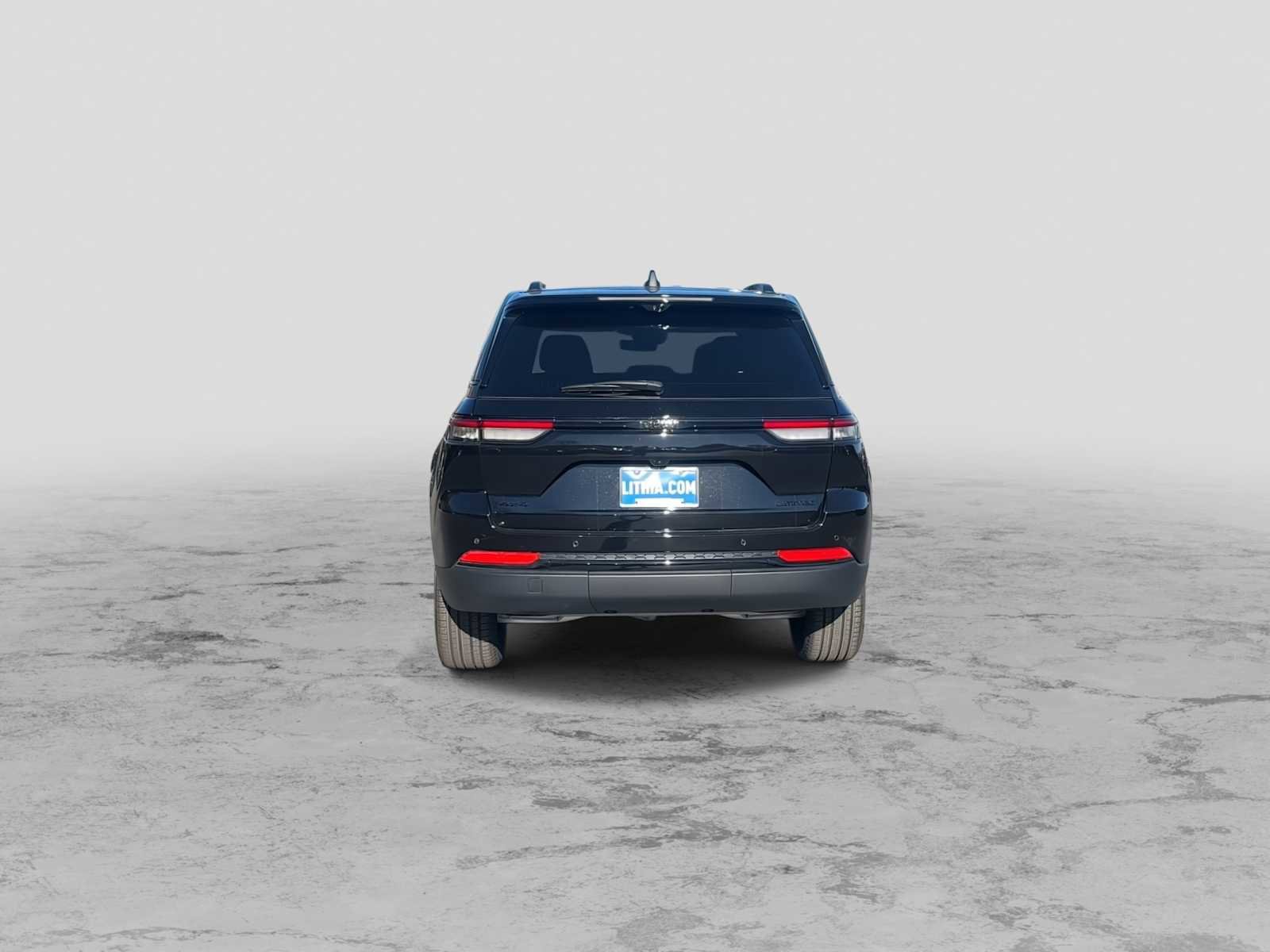 New 2025 Jeep Grand Cherokee Limited w/ Luxury Tech Group II image 7