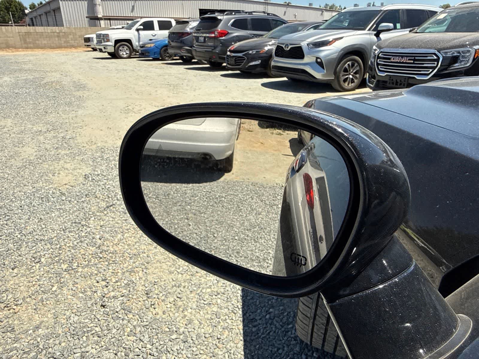 Used 2015 Dodge Challenger R/T Plus RWD image 18
